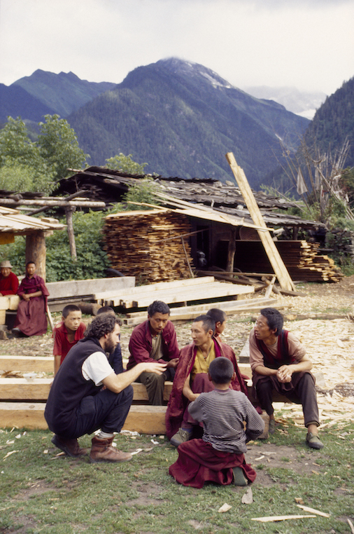 97 A 6 198 1997 Ian Talking w Bhaka Porter Monks