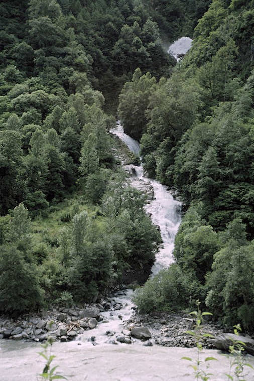 97 11 42 1997 TG Dawa Porters Start Climb Dorje Draksen