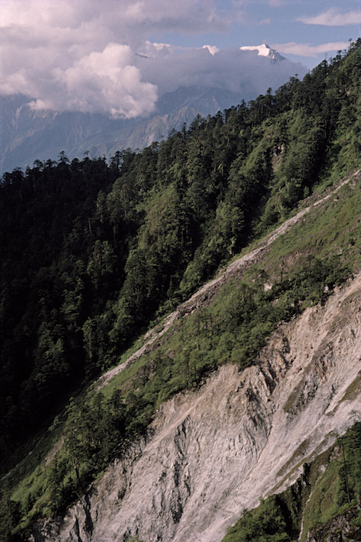 97 B 34 40a 1997 TG Landslide Area