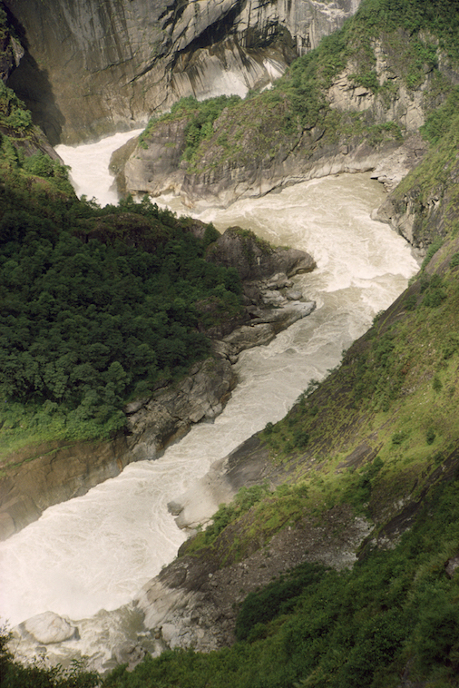 97 D 5 91 1997 Close Up Rainbow Hidden Falls