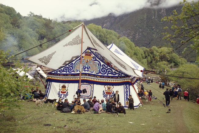 74 84a 1994 Tibetan Ceremony Tent